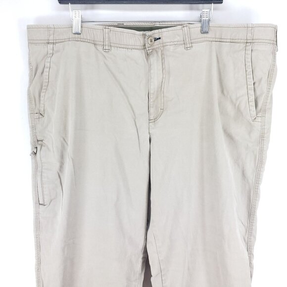L.L Bean Classic Fit Pants Men's Size 42/29 Tan - Picture 2 of 7